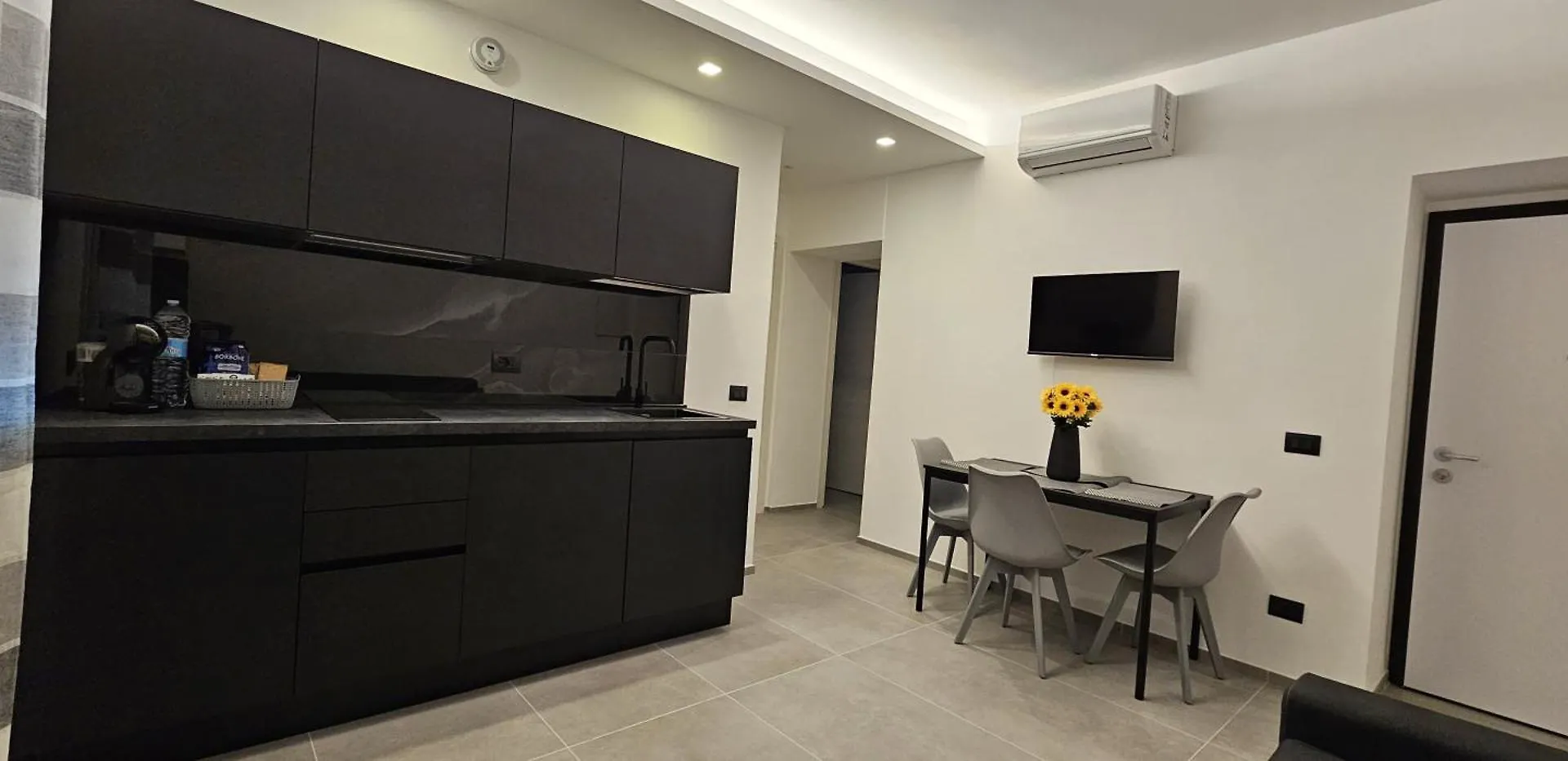 Sweet Life Apartment Lido di Ostia Italy